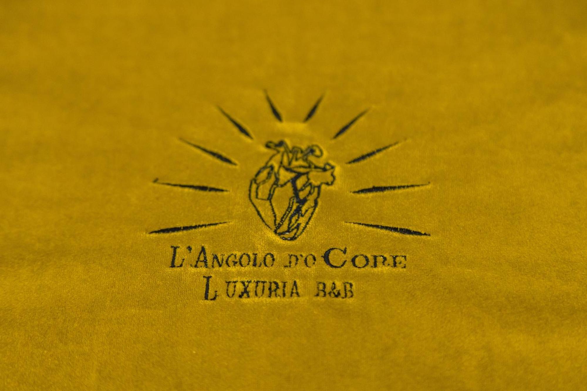 L'angolo D'o Core Naples