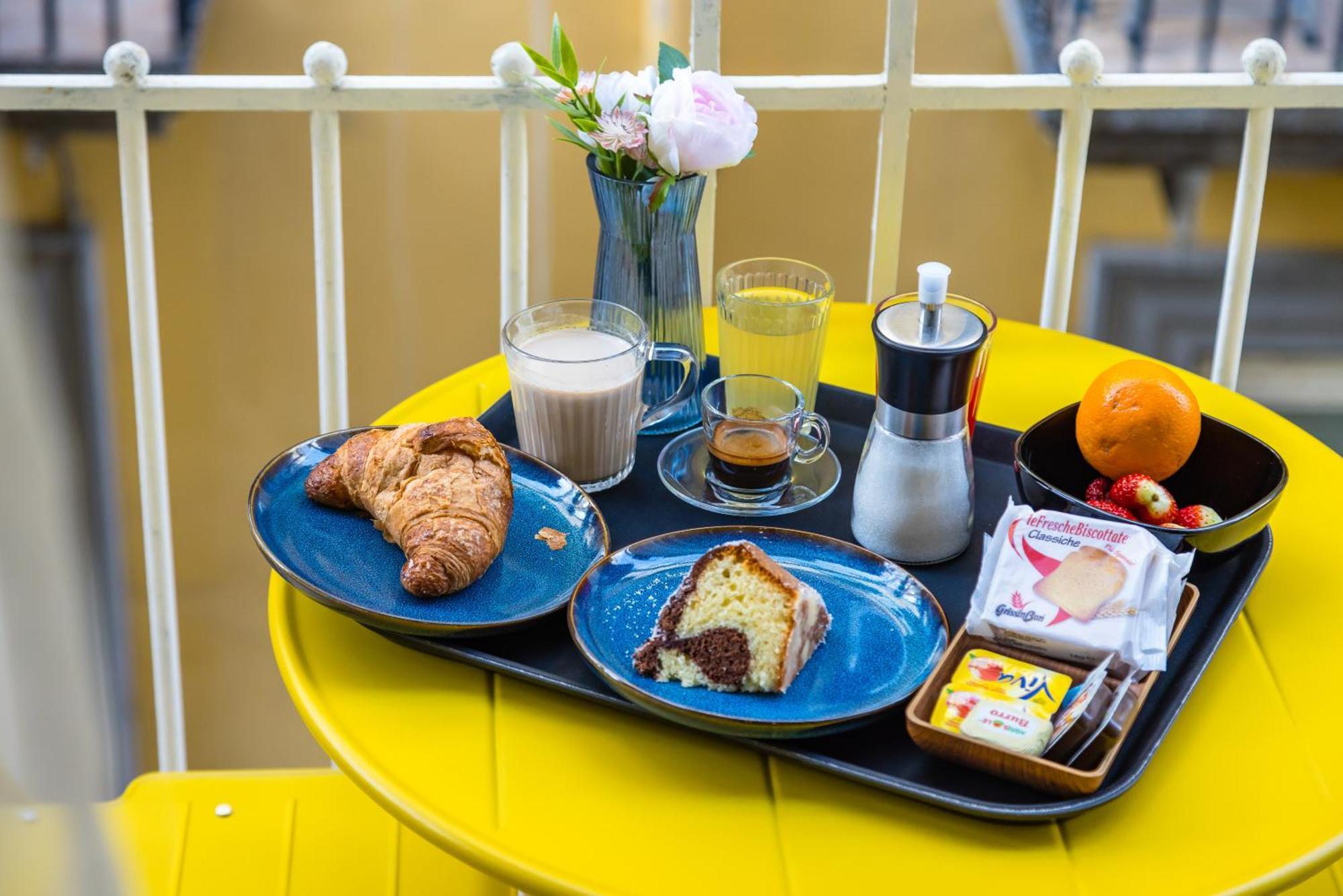 Bed & Breakfast L'angolo D'o Core Naples